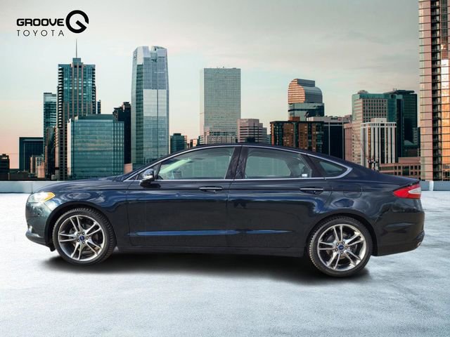 Used 2014 Ford Fusion Titanium FWD image 2