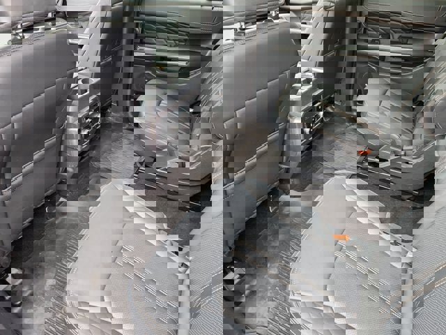 Used 2023 Ford Expedition Platinum image 13