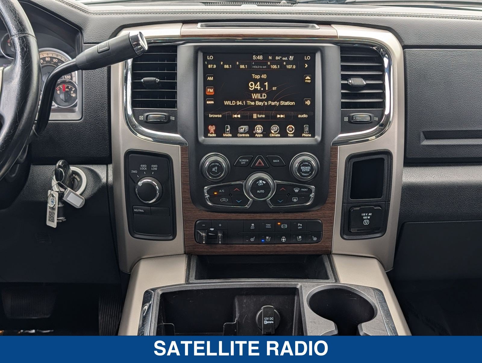 Used 2015 RAM 3500 Laramie w/ Convenience Group AWD/4WD image 19