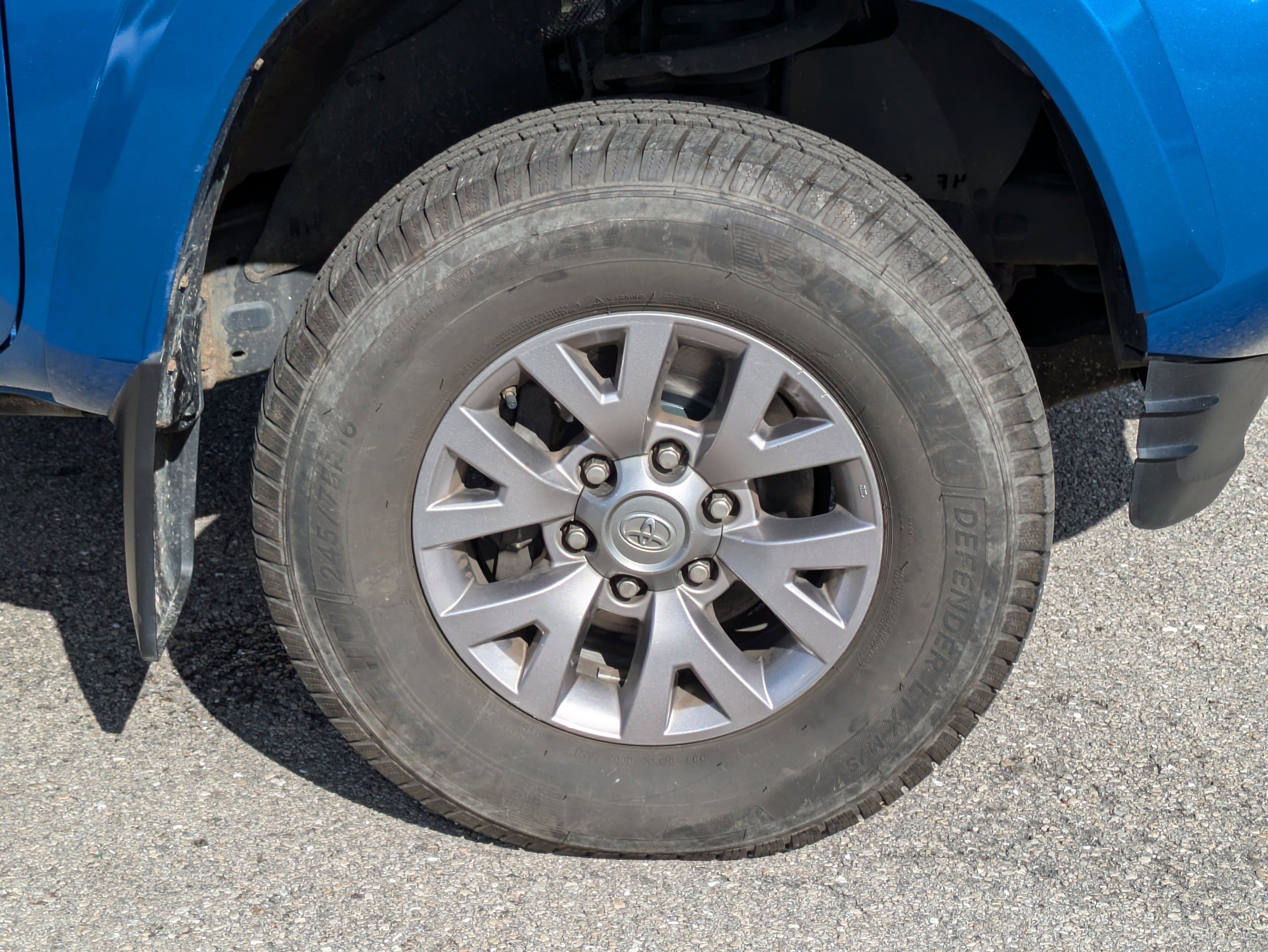 Used 2016 Toyota Tacoma SR5 image 11