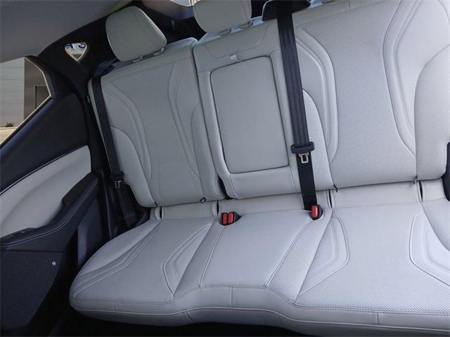 Used 2022 Ford Mustang Mach-E Premium image 13
