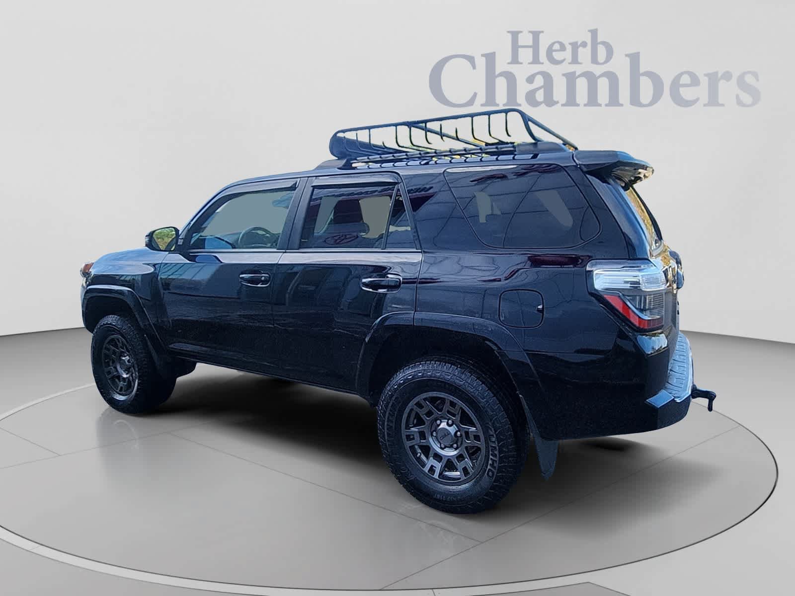 Used 2020 Toyota 4Runner Venture AWD/4WD image 3