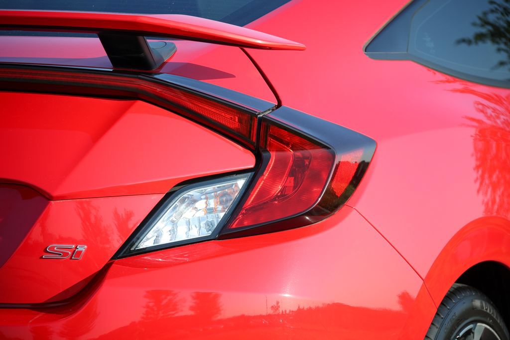 Used 2018 Honda Civic Si image 24