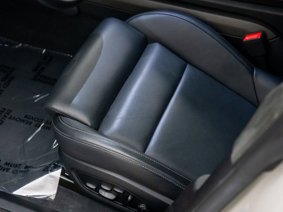 Used 2021 Porsche Taycan Turbo S image 16