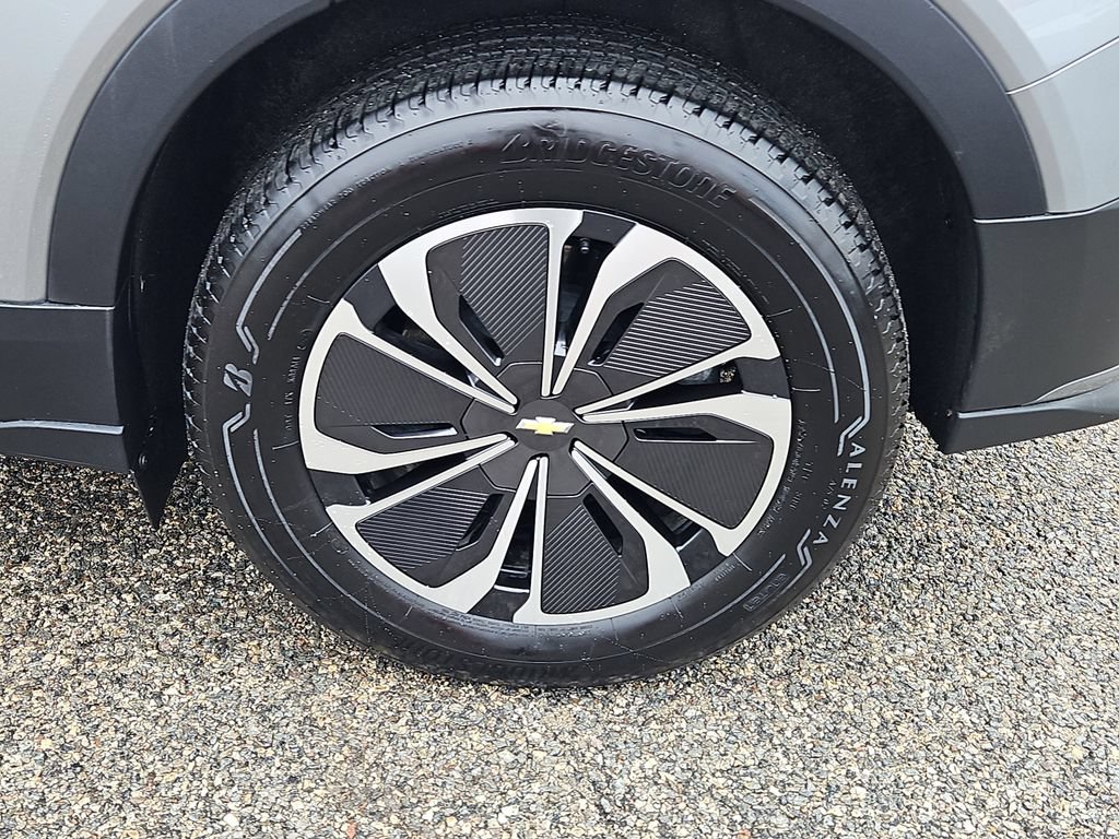 Certified 2025 Chevrolet Blazer EV LT AWD/4WD image 3
