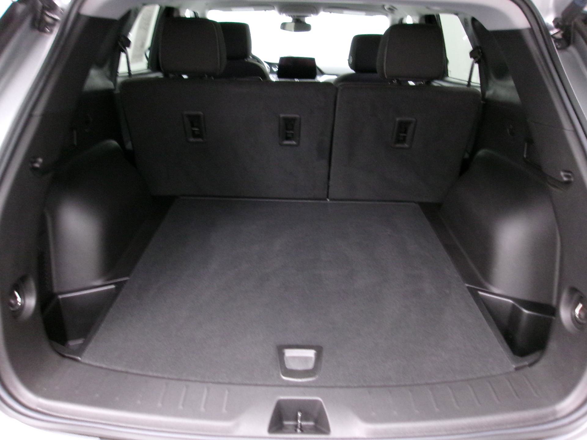 Certified 2023 Chevrolet Blazer LT w/ Convenience Package image 10