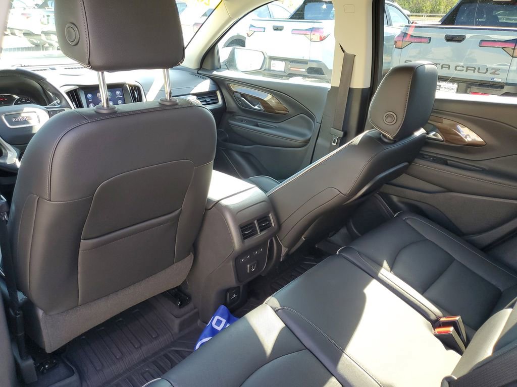 Used 2020 GMC Terrain Denali w/ Denali Premium Package image 16