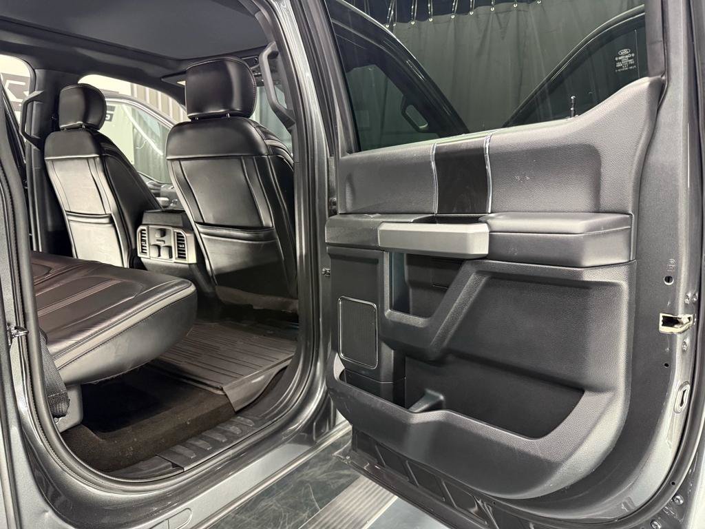 Used 2018 Ford F250 Platinum w/ Platinum Ultimate Package AWD/4WD image 30