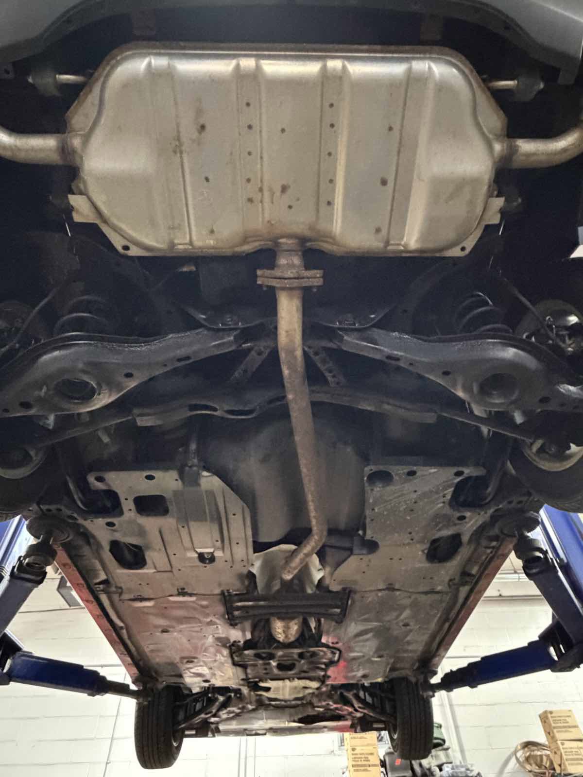 Used 2015 MAZDA MAZDA3 i Touring image 25