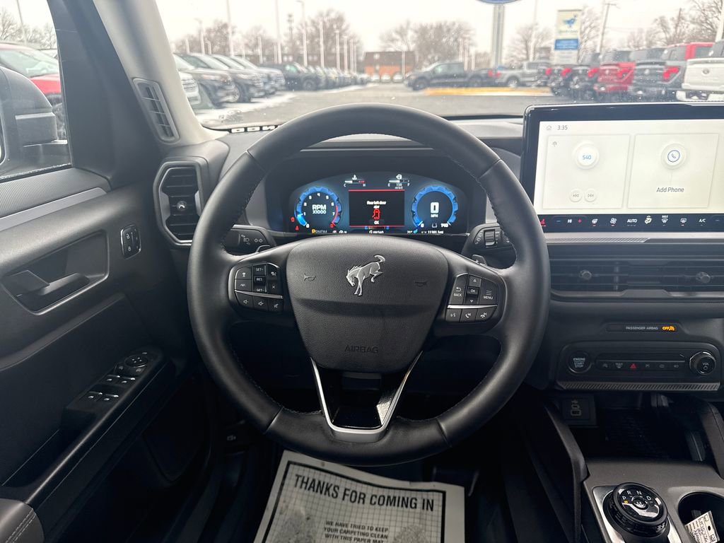 Used 2025 Ford Bronco Sport Badlands image 17