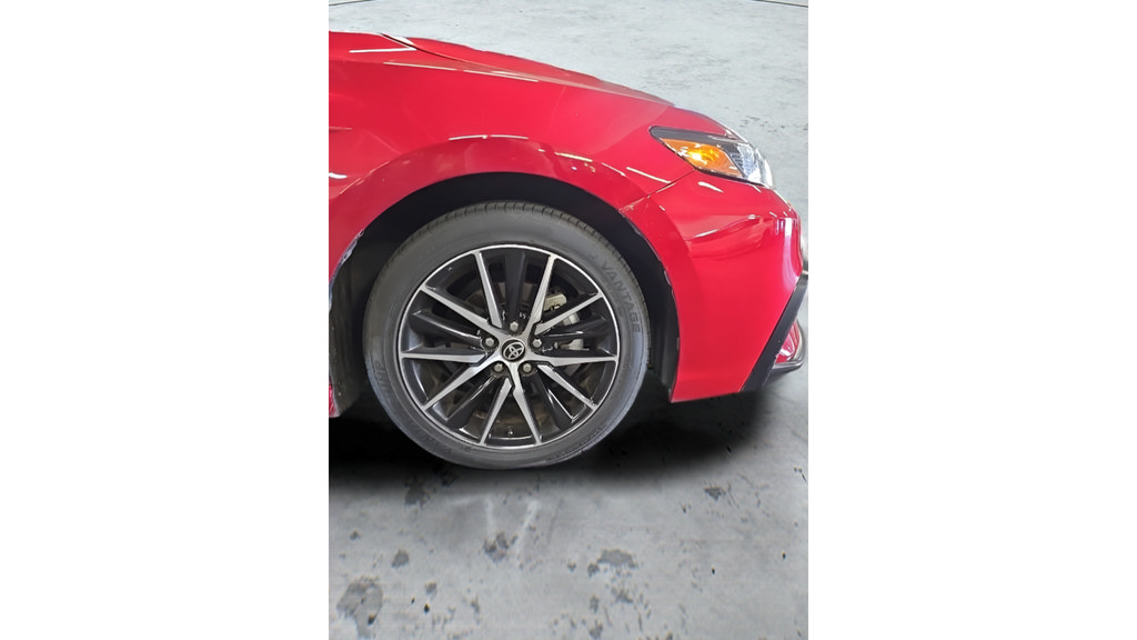 Used 2023 Toyota Camry SE FWD image 16