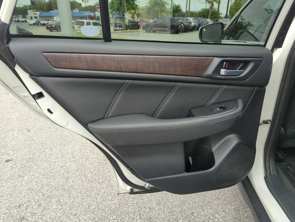 Used 2019 Subaru Outback 2.5i Limited AWD/4WD image 27