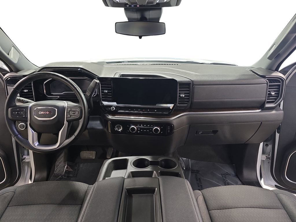 Used 2024 GMC Sierra 1500 Elevation AWD/4WD image 11