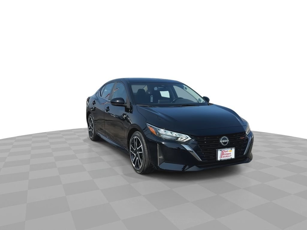 Used 2025 Nissan Sentra SR FWD image 47