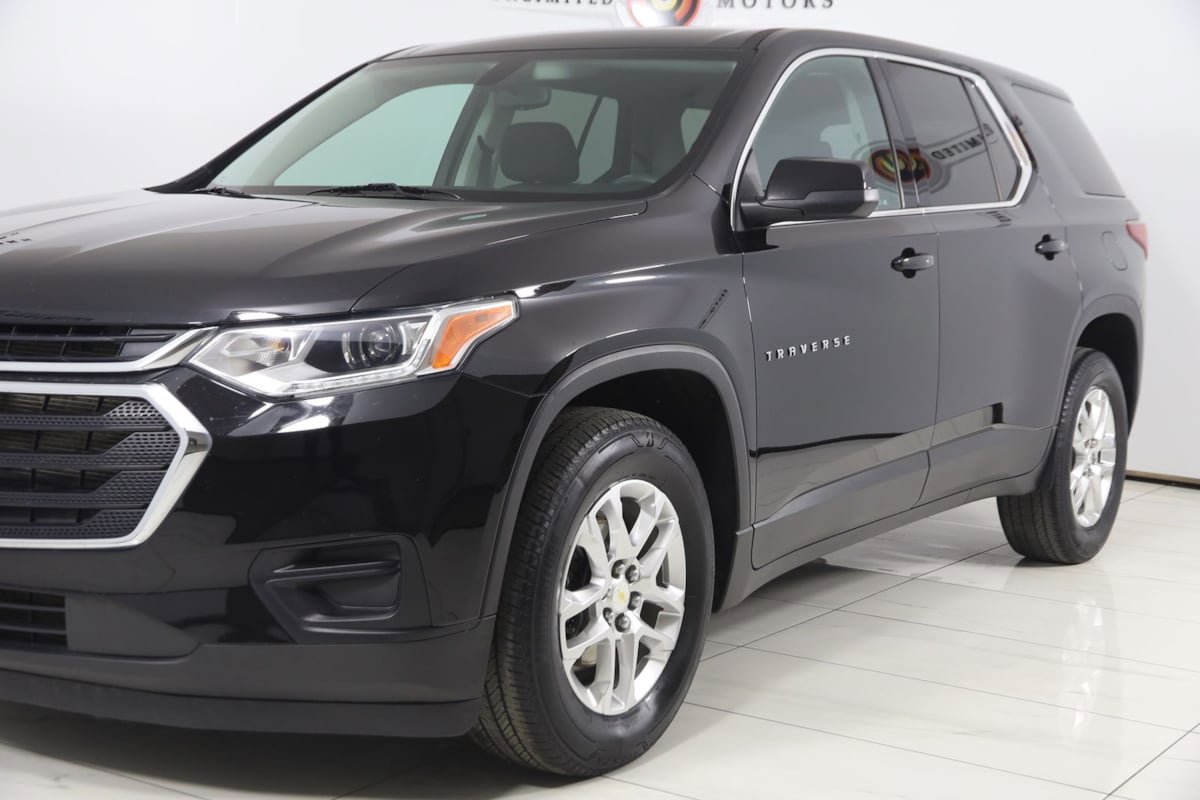 Used 2021 Chevrolet Traverse LS AWD/4WD image 49