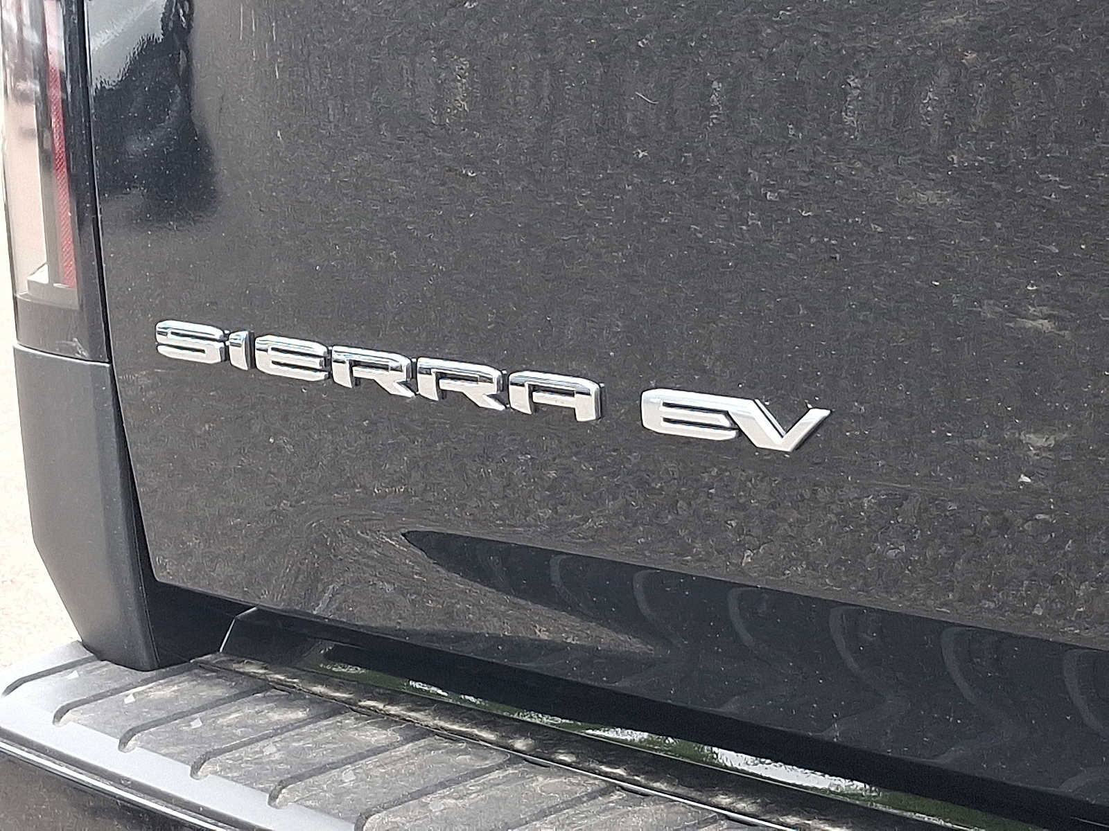New 2026 GMC Sierra EV Elevation w/ Premium Package image 22