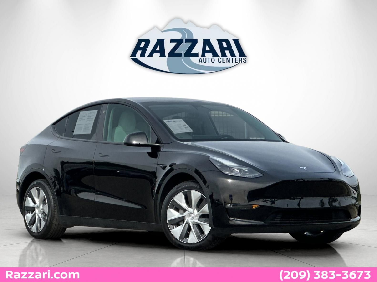 Used 2023 Tesla Model Y Long Range image 1