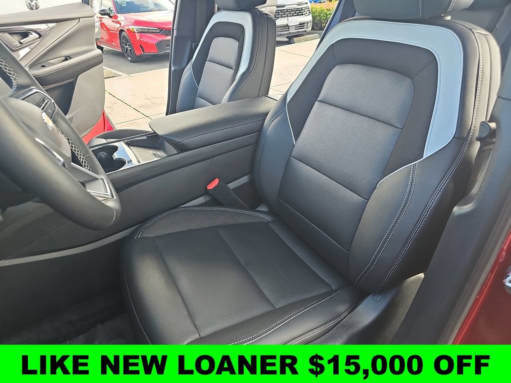 Used 2024 Chevrolet Blazer EV LT AWD/4WD image 15