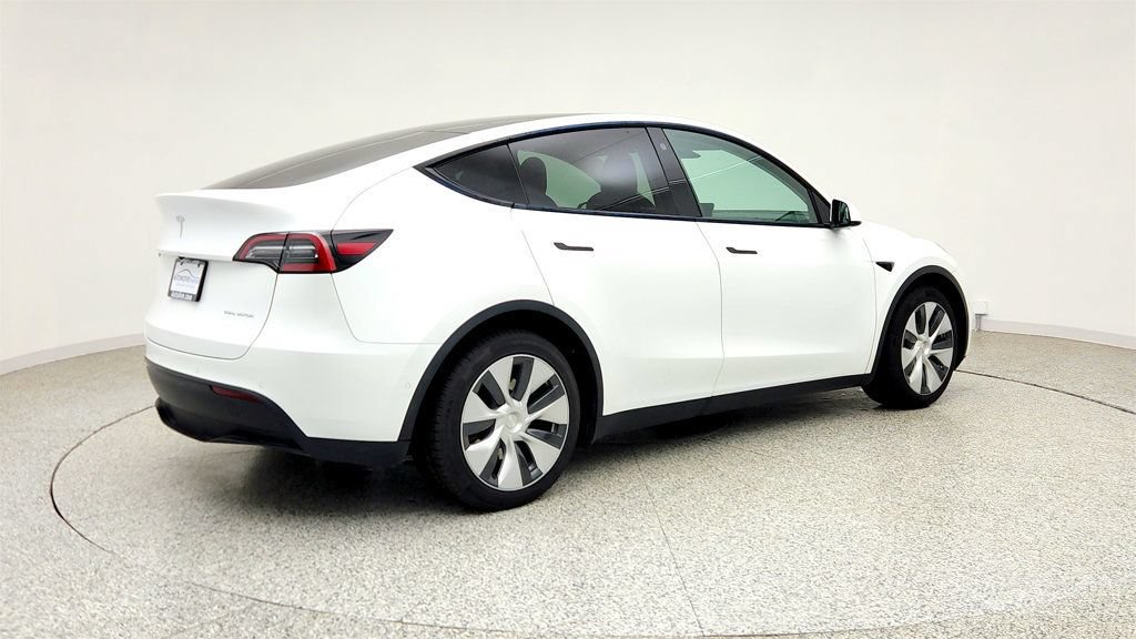 Used 2021 Tesla Model Y Long Range AWD/4WD image 5