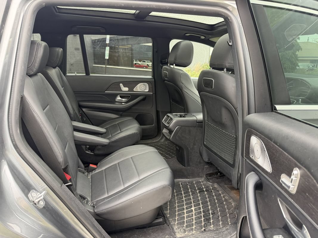 Used 2020 Mercedes-Benz GLS 450 4MATIC image 29