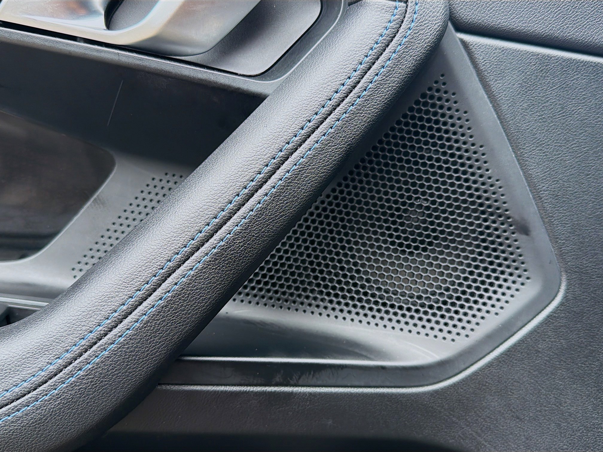 Used 2024 BMW M240i Coupe image 21