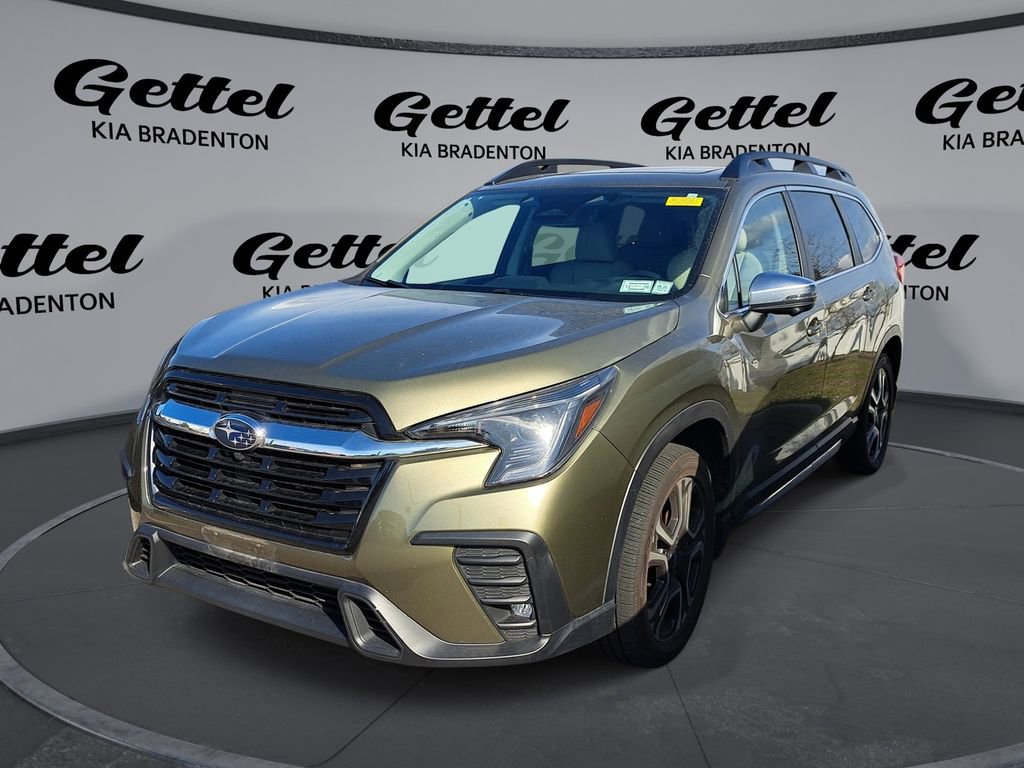 Used 2023 Subaru Ascent Limited w/ Technology Package image 1