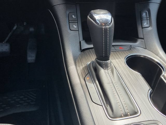 Certified 2019 GMC Acadia SLT AWD/4WD image 14