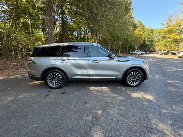 Used 2022 Lincoln Aviator Reserve image 17