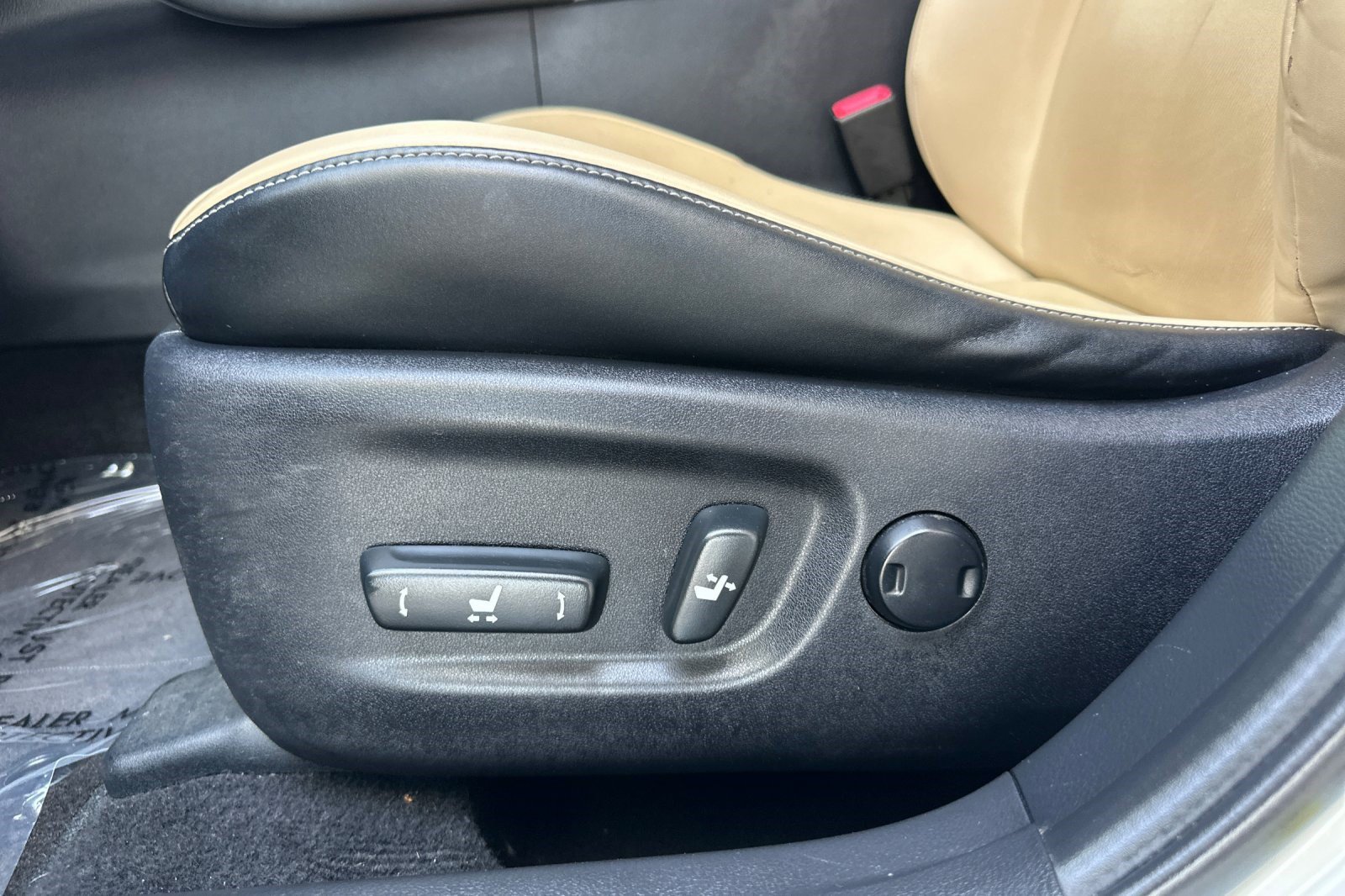 Used 2014 Lexus CT 200h FWD image 14