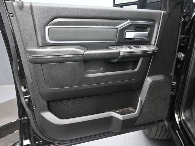 Used 2025 RAM 3500 Big Horn AWD/4WD image 21