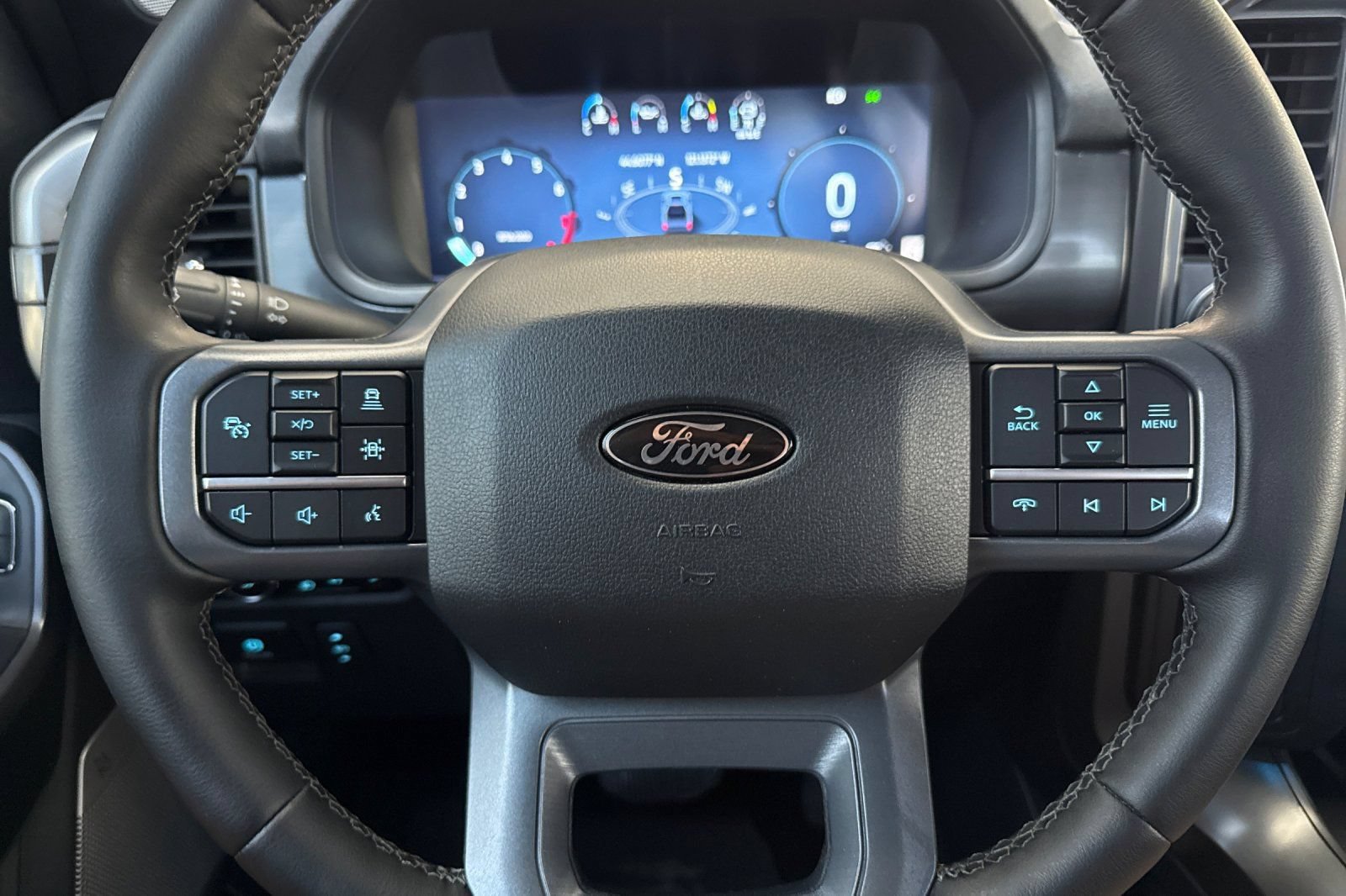 Used 2025 Ford F150 Lariat w/ Equipment Group 501A Mid AWD/4WD image 33