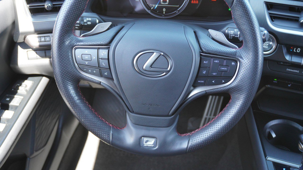 Used 2019 Lexus UX 200 F Sport image 30