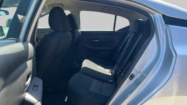 Used 2021 Nissan Sentra SV image 10