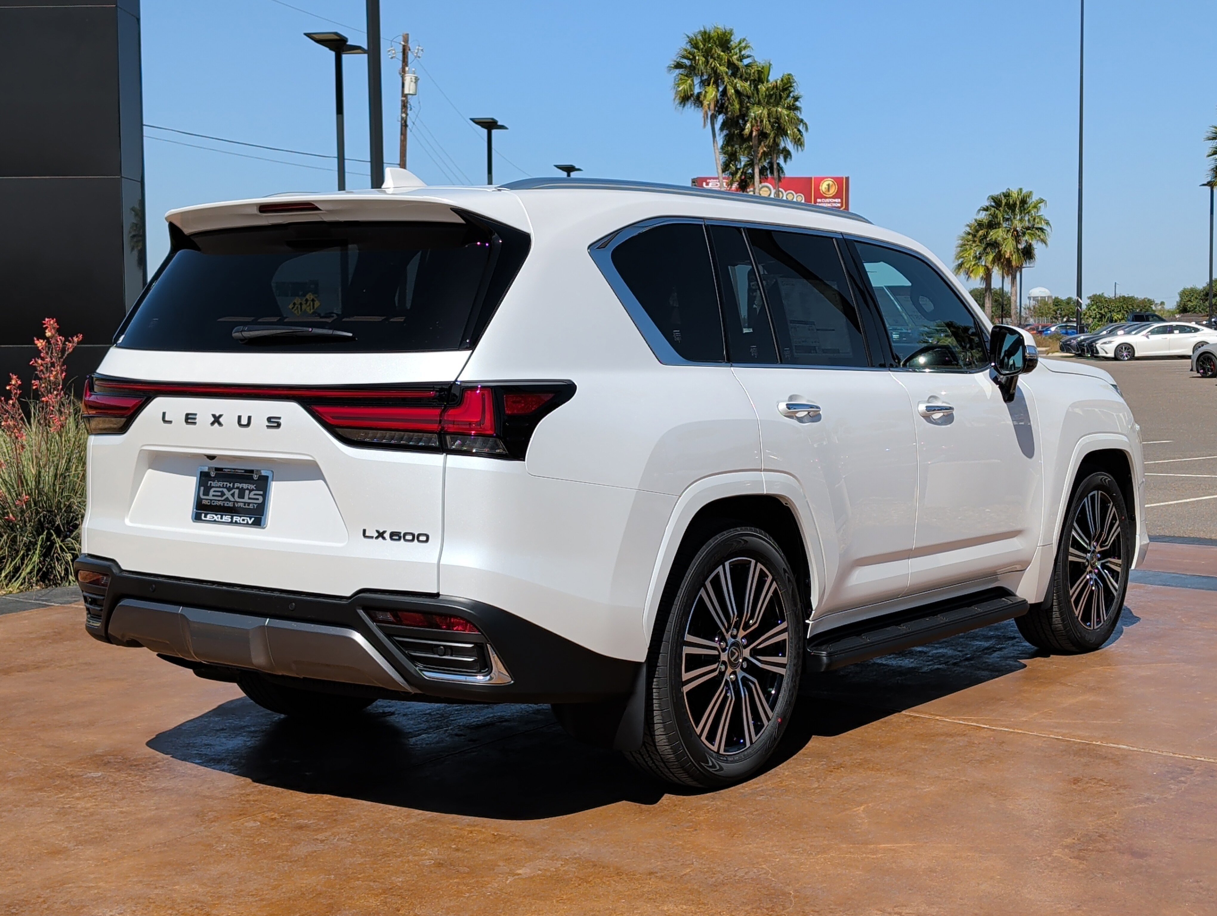 New 2026 Lexus LX 600 4WD w/ Luxury Package image 6