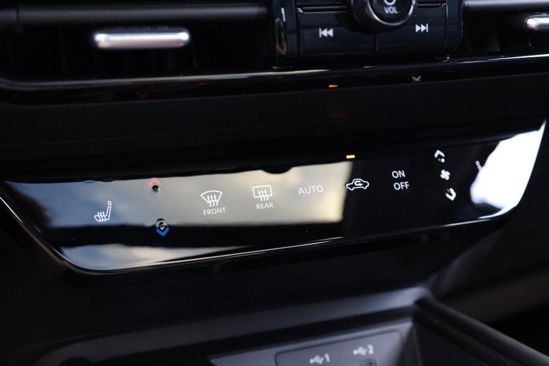 New 2026 Nissan Kicks SR w/ SR Premium Package image 16