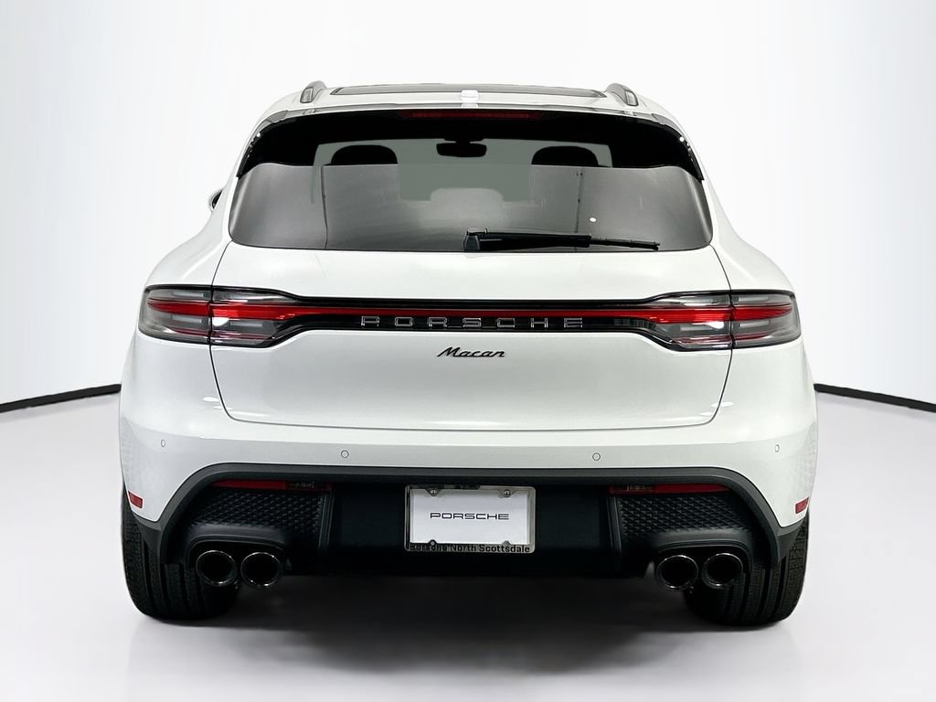 Used 2026 Porsche Macan AWD/4WD image 6