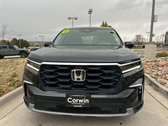 Used 2025 Honda Pilot EX-L video 3