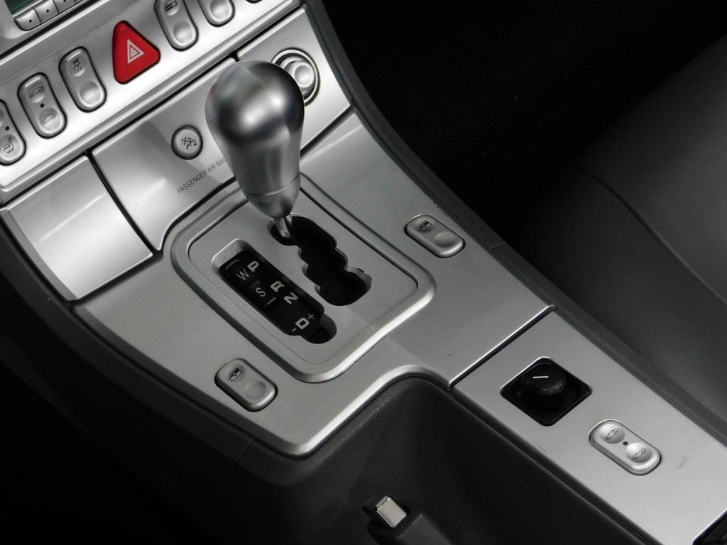 Used 2005 Chrysler Crossfire Limited RWD image 74