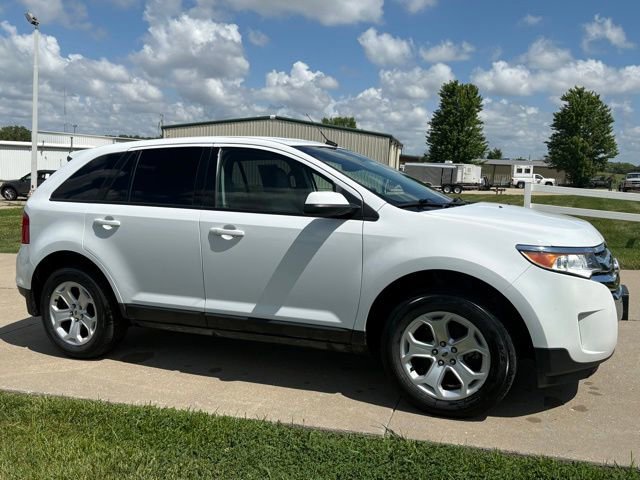 Used 2014 Ford Edge SEL w/ Equipment Group 204A AWD/4WD image 3