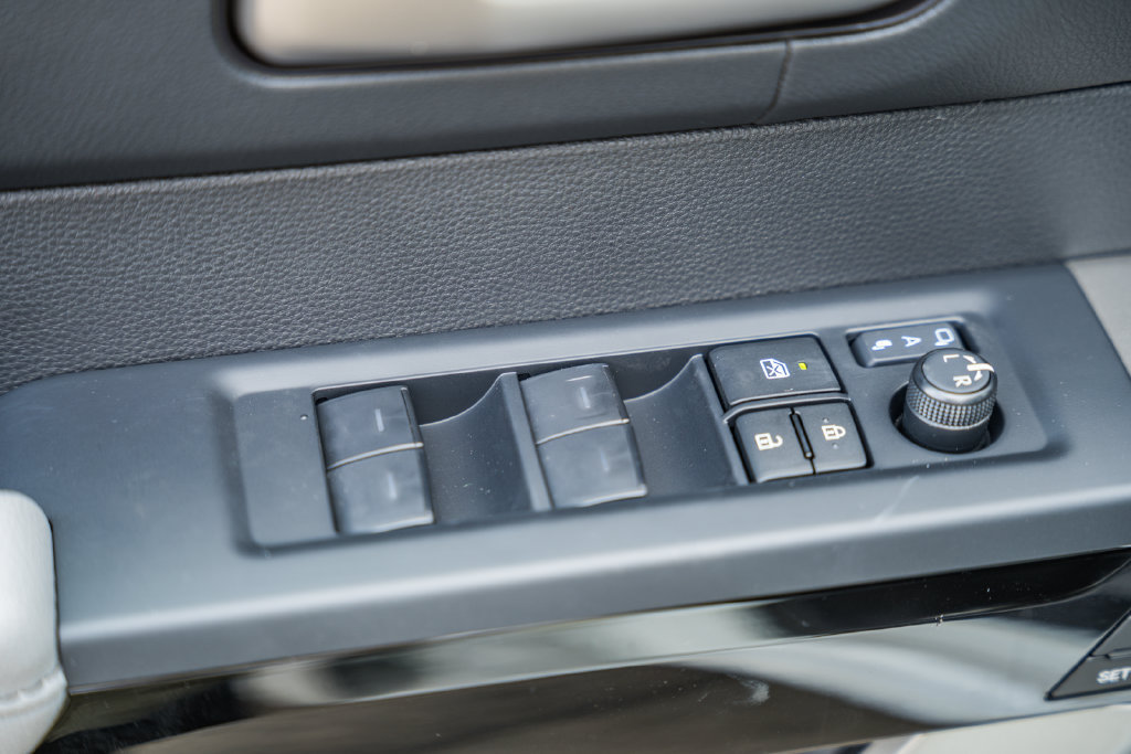 New 2026 Toyota Tundra Limited AWD/4WD image 32