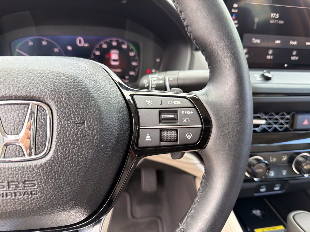 Certified 2025 Honda Accord Touring image 18