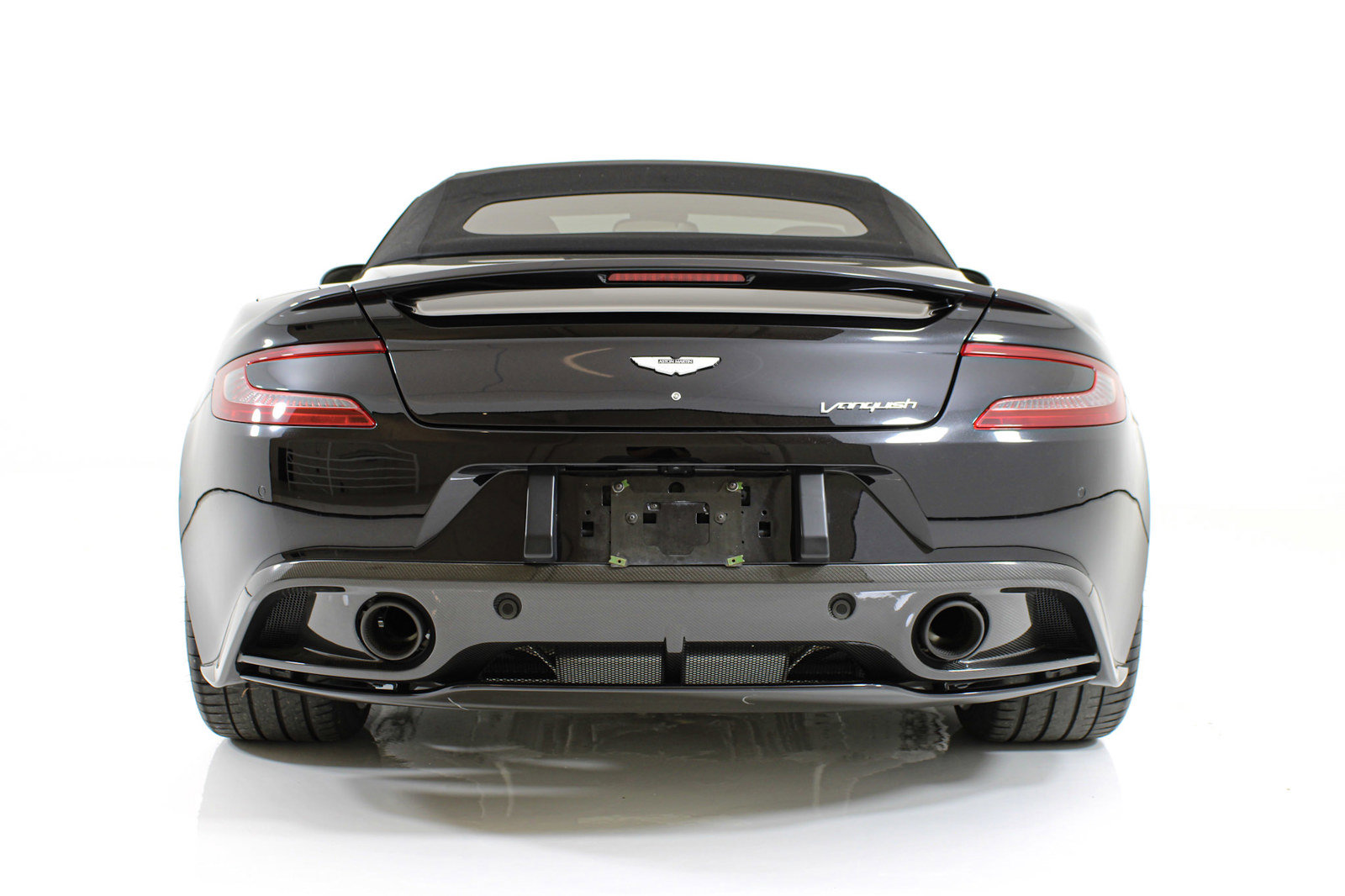 Used 2014 Aston Martin Vanquish Volante RWD image 9