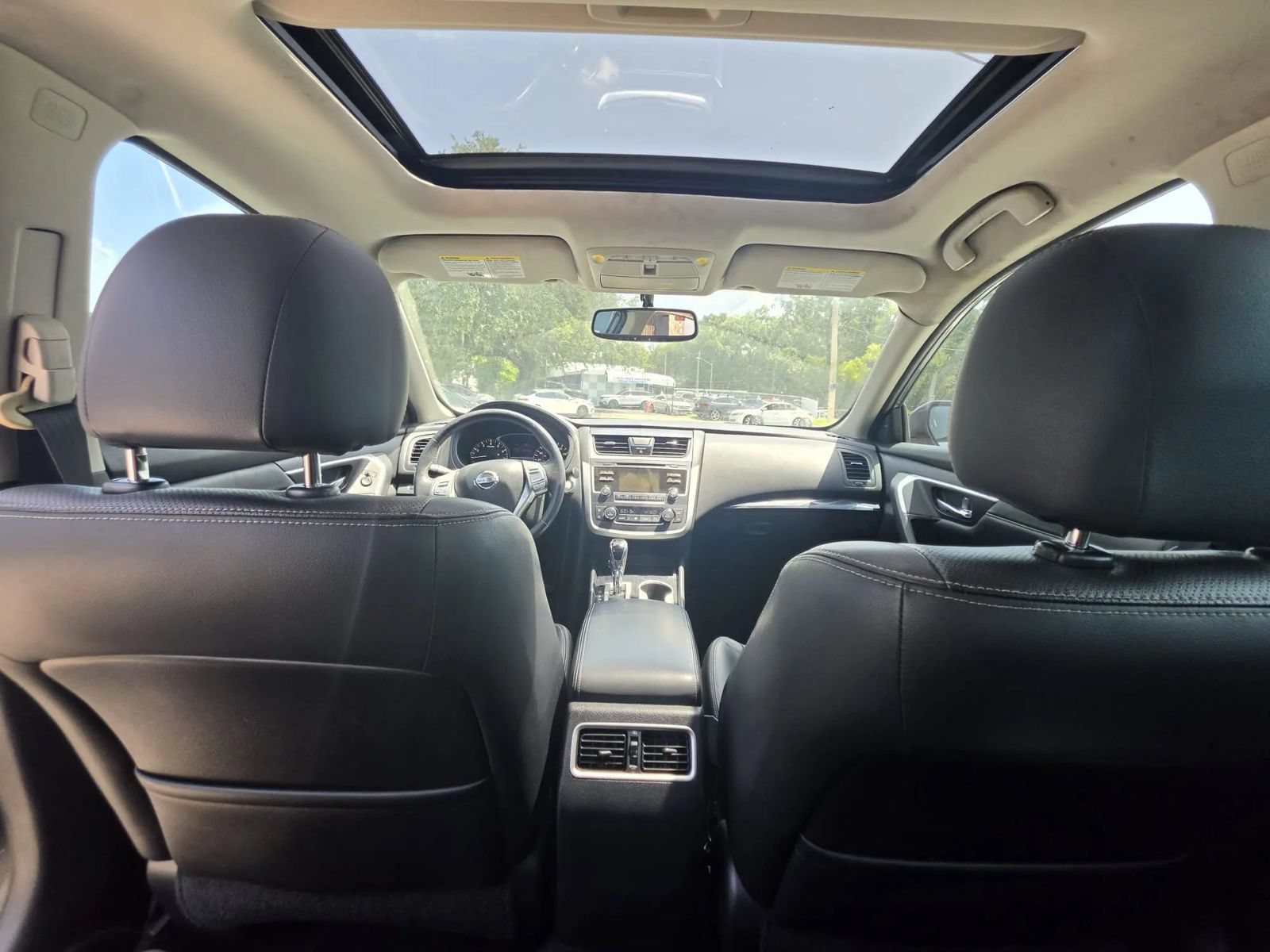 Used 2017 Nissan Altima 2.5 SL w/ Moonroof Package FWD image 7