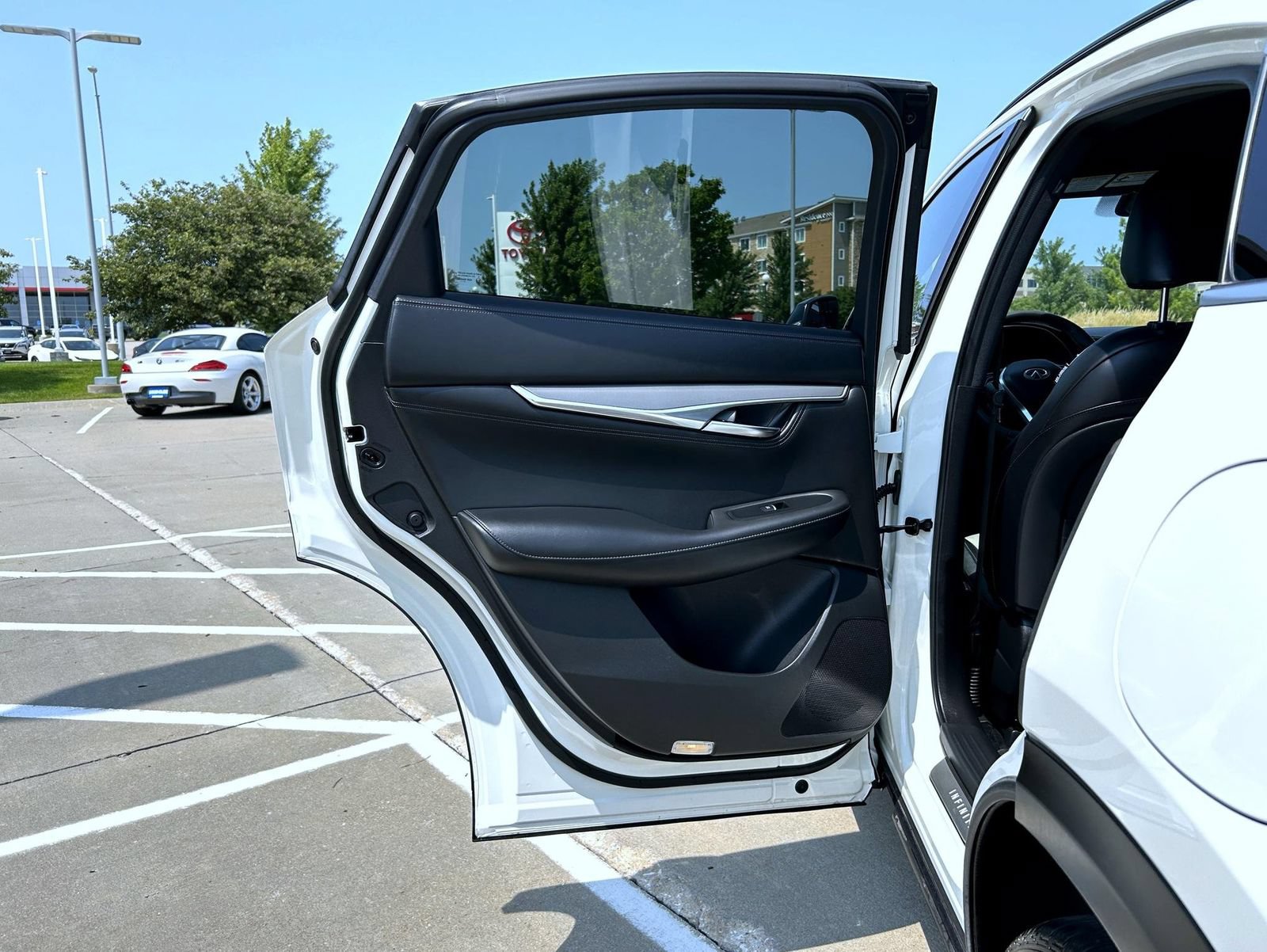 Certified 2023 INFINITI QX55 Luxe w/ Cargo Package AWD/4WD image 20