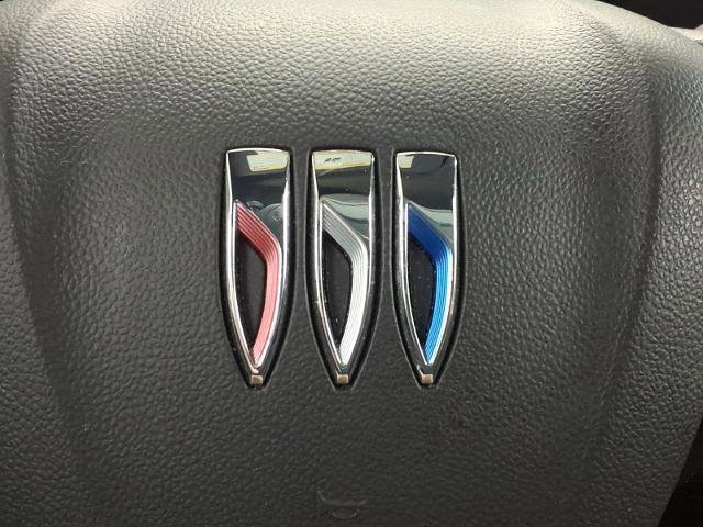 Used 2025 Buick Envista Sport Touring w/ Convenience I Package image 15