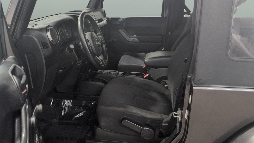 Used 2016 Jeep Wrangler Sport AWD/4WD image 8