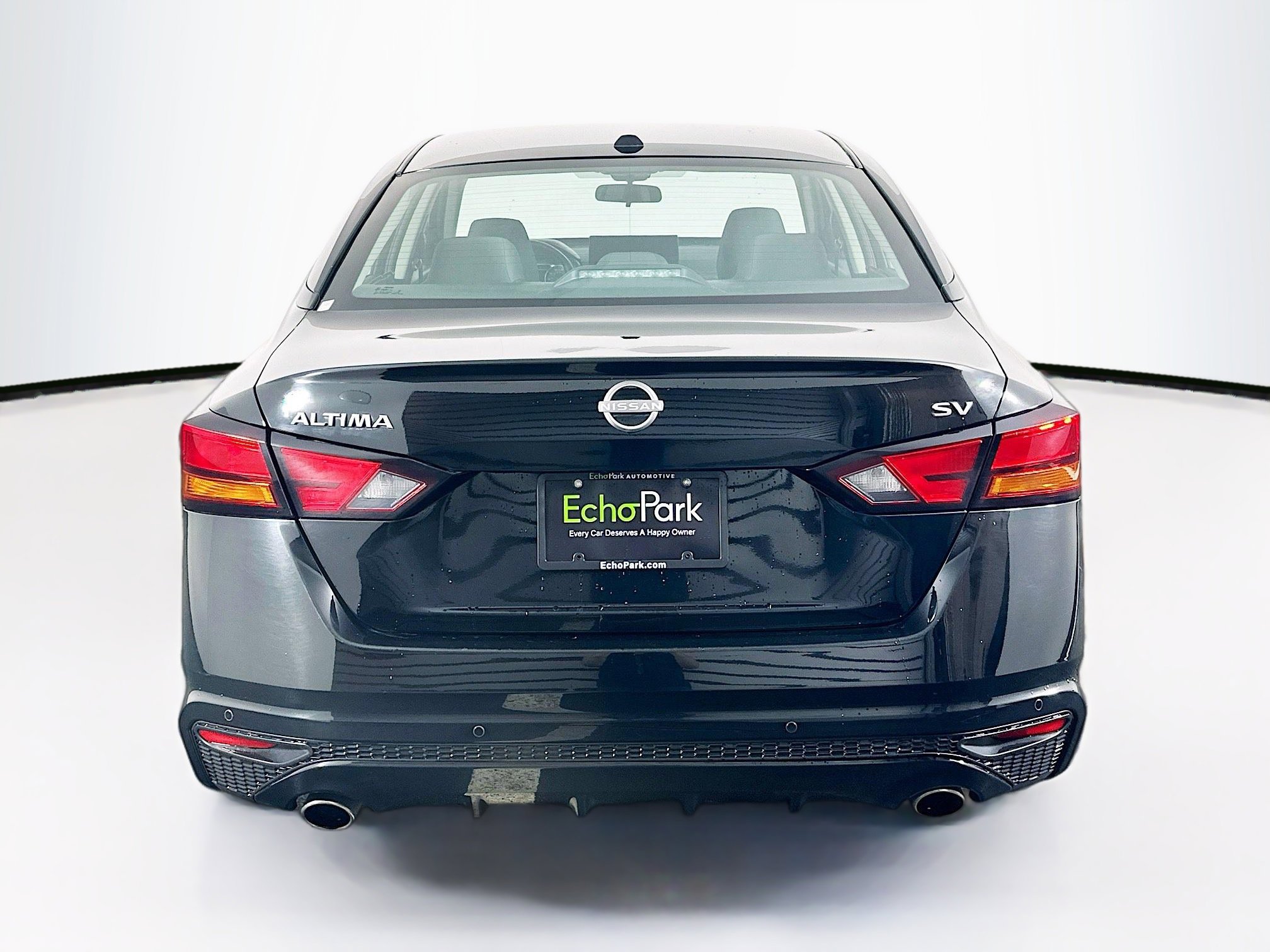 Used 2024 Nissan Altima 2.5 SV w/ SV Premium Package image 7