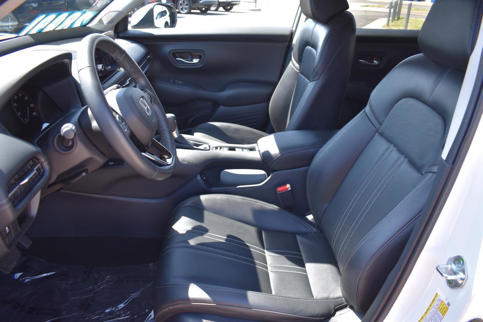 Used 2024 Honda HR-V EX-L image 24