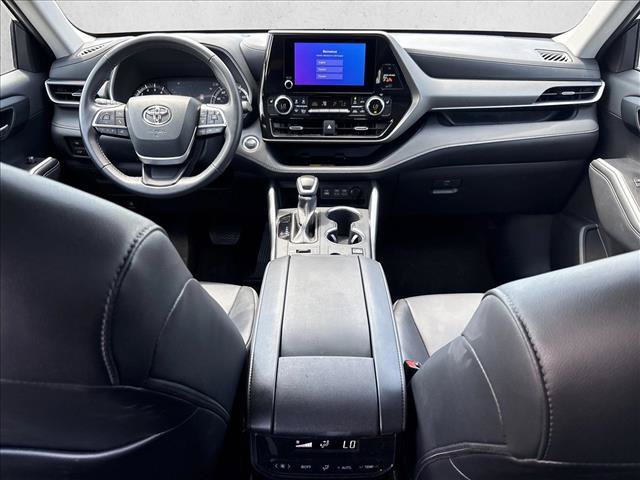 Certified 2025 Toyota Highlander XLE AWD/4WD image 23