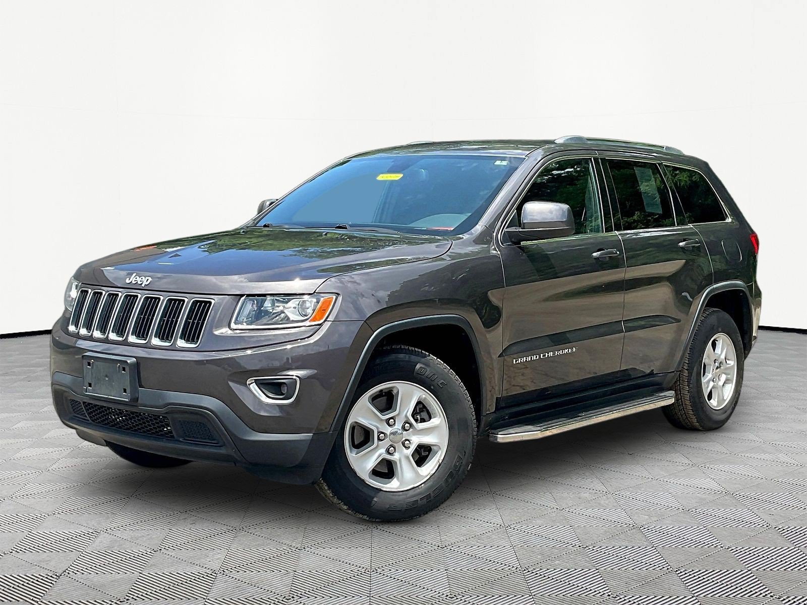 Used 2016 Jeep Grand Cherokee Laredo w/ Quick Order Package 23E AWD/4WD video 1